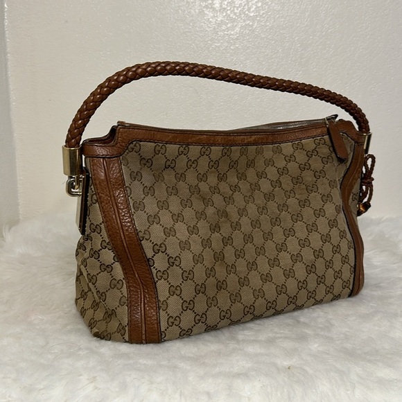 💯Authentic Gucci Hobo Style Handbag🍀 - Picture 5 of 16